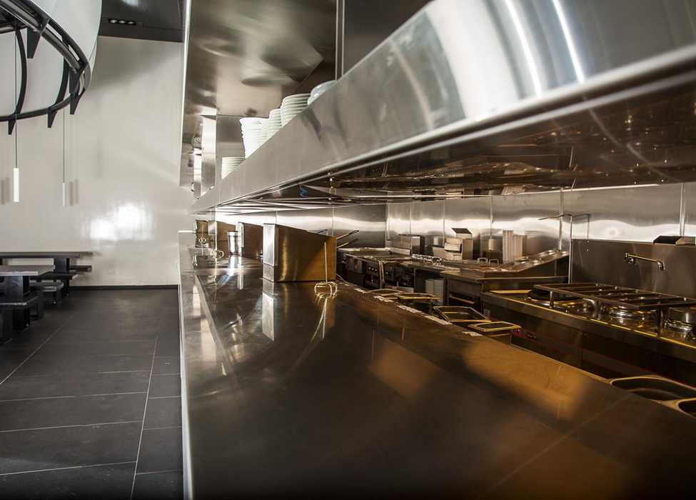 Four Factors to Consider When Selecting a Commercial Vent Hood